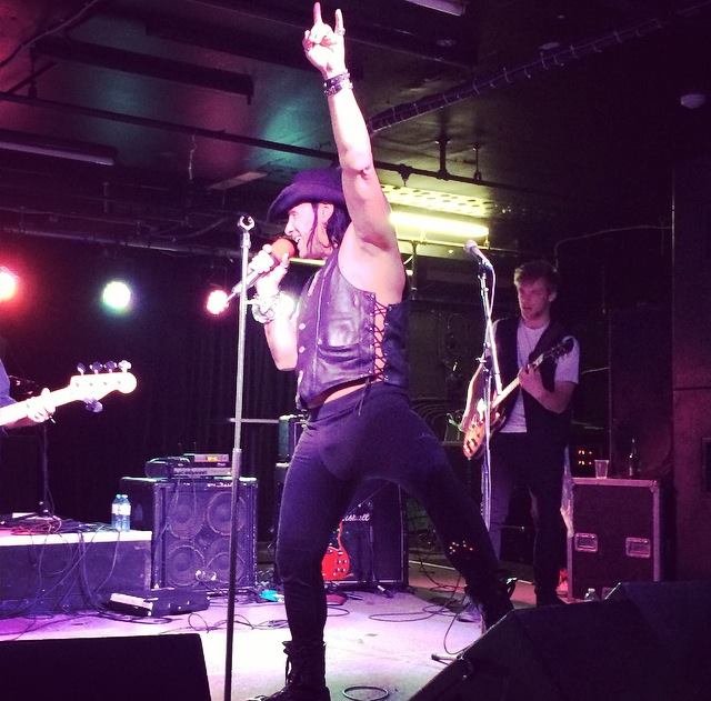 Former Voice Repair Client, Davey Dee – Inspirational Speech About Previous Vocal Issues!